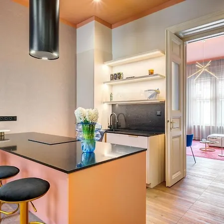 Apartmán Stylish 2br In Historic Palace District